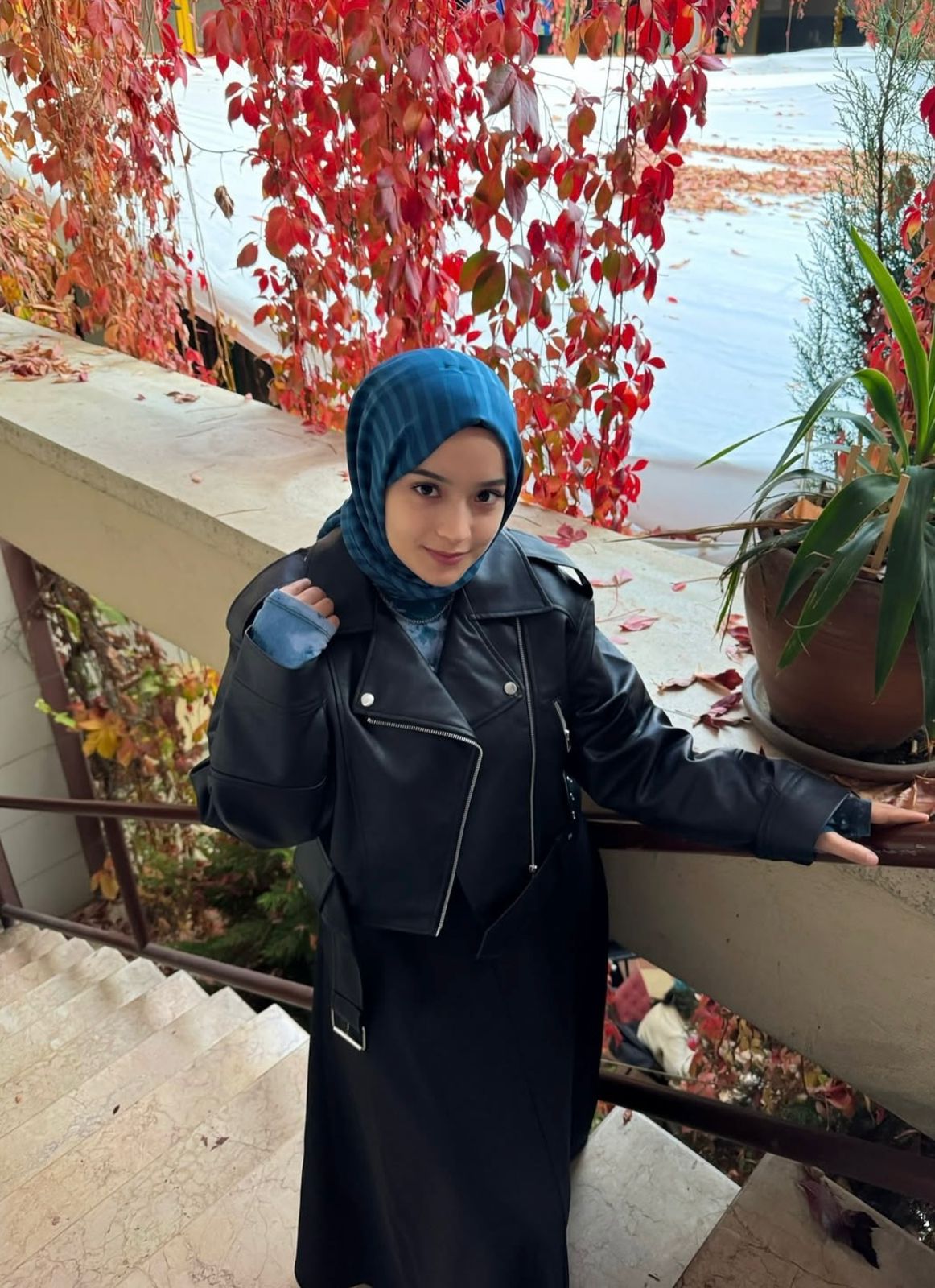 Suüstü Savaşçı Kadın Escort Bayan Deren